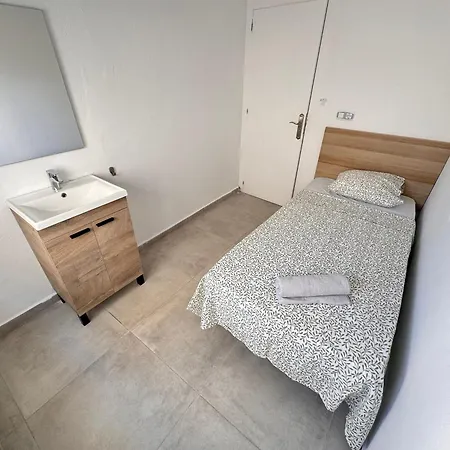 Hostal Cisne * San Antonio (Ibiza)